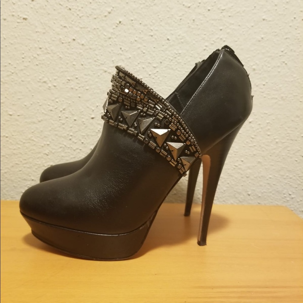 Black ankle booties size 10